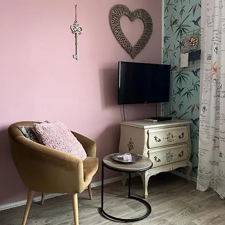 Val Apartment